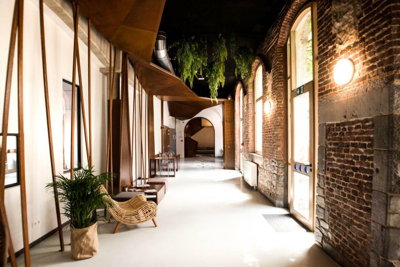 Hi Liege Hostel Bagian luar foto