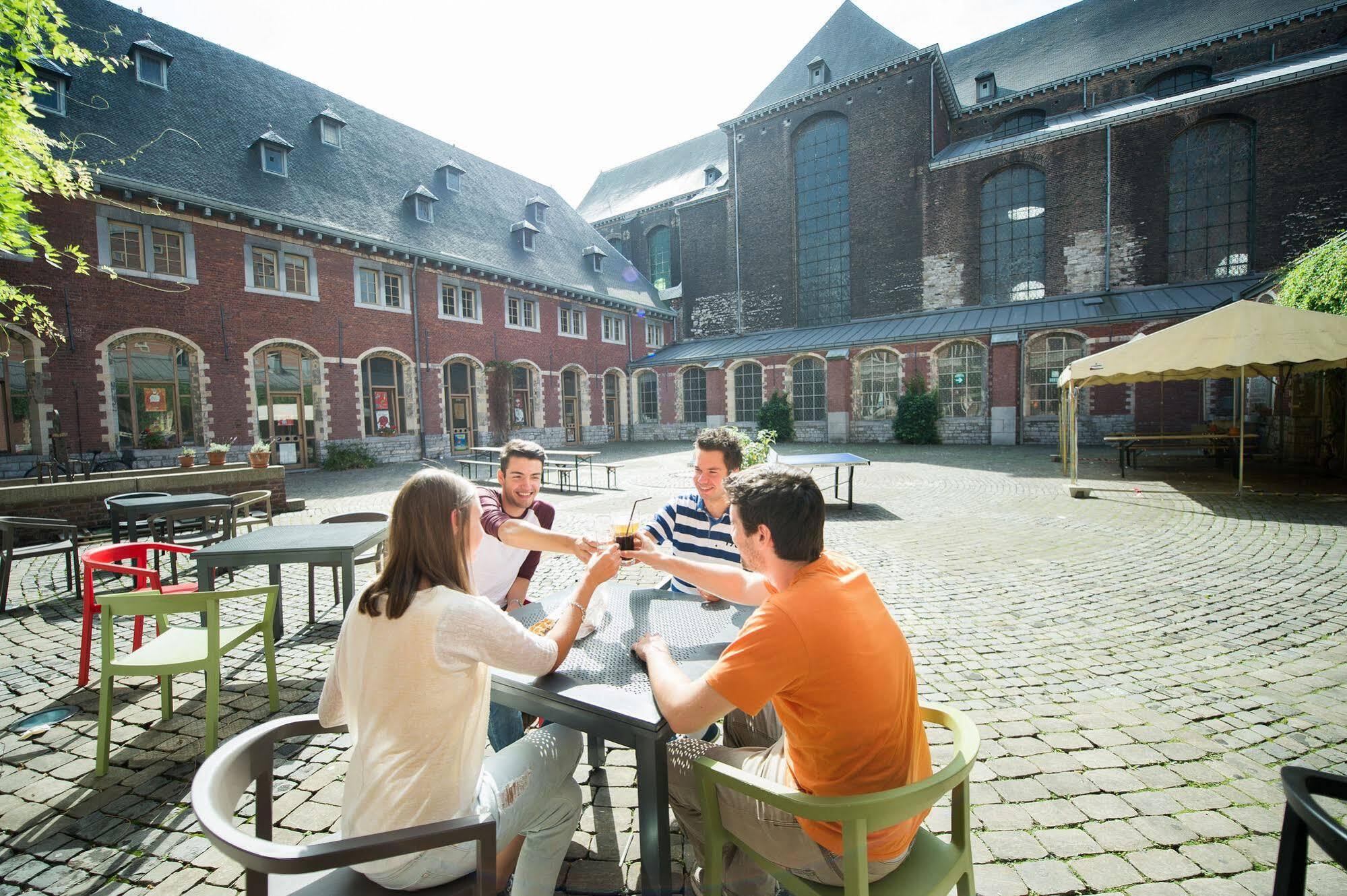 Hi Liege Hostel Bagian luar foto